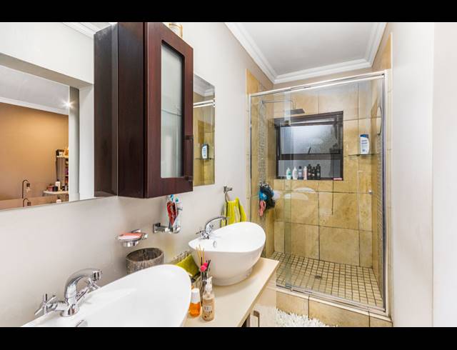 2 BEDROOM SECTIONAL TITLE FOR SALE IN BLACKHEATH